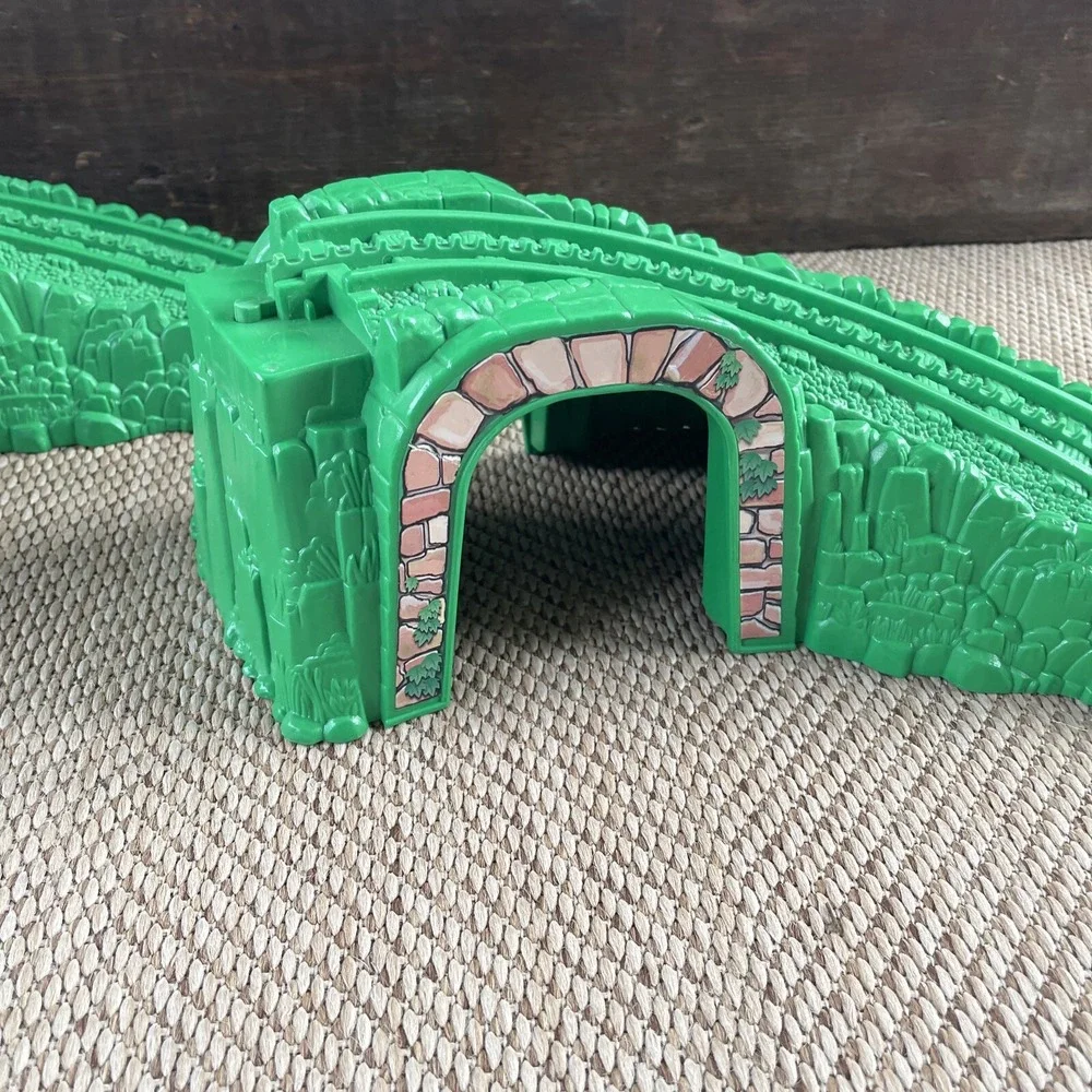Fisher Price GeoTrax Mountain Train Tunnel Bridge Overpass Replacement Parts